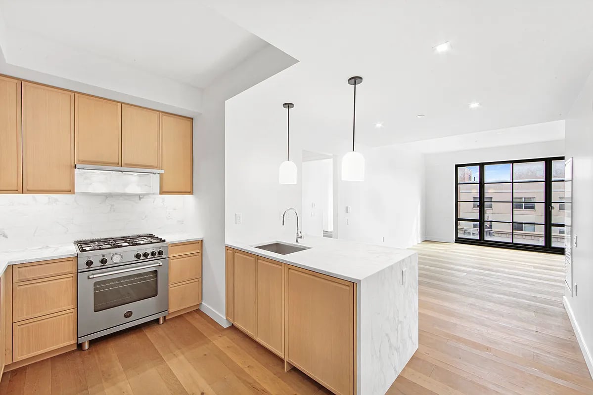 211 Schermerhorn Street Unit: 8C