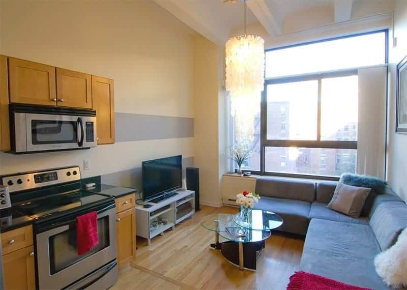 12 Stoneholm Lofts