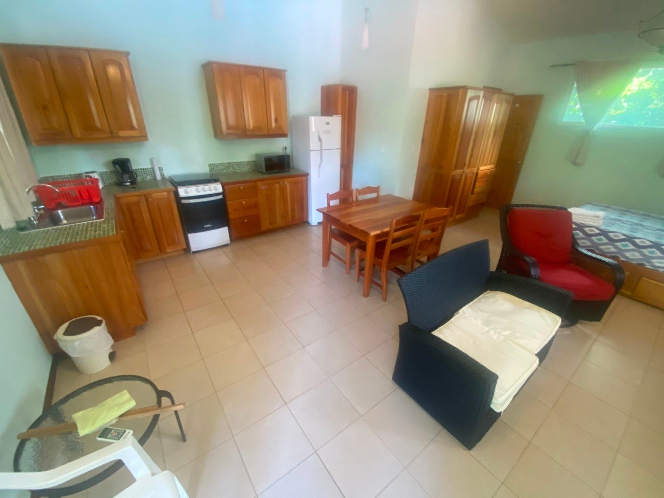 Turnkey Investment Property Near Playa Tortuga – Income-Generating Opportunity in Ojochal