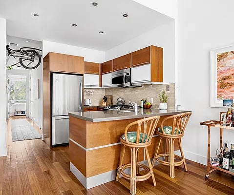 139 Jackson Street #2B