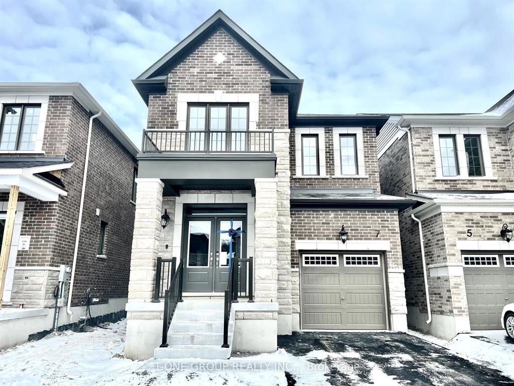 7 Greenridge Crescent