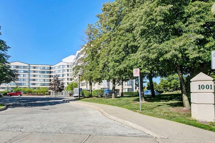 1001 Cedarglen Gate #522