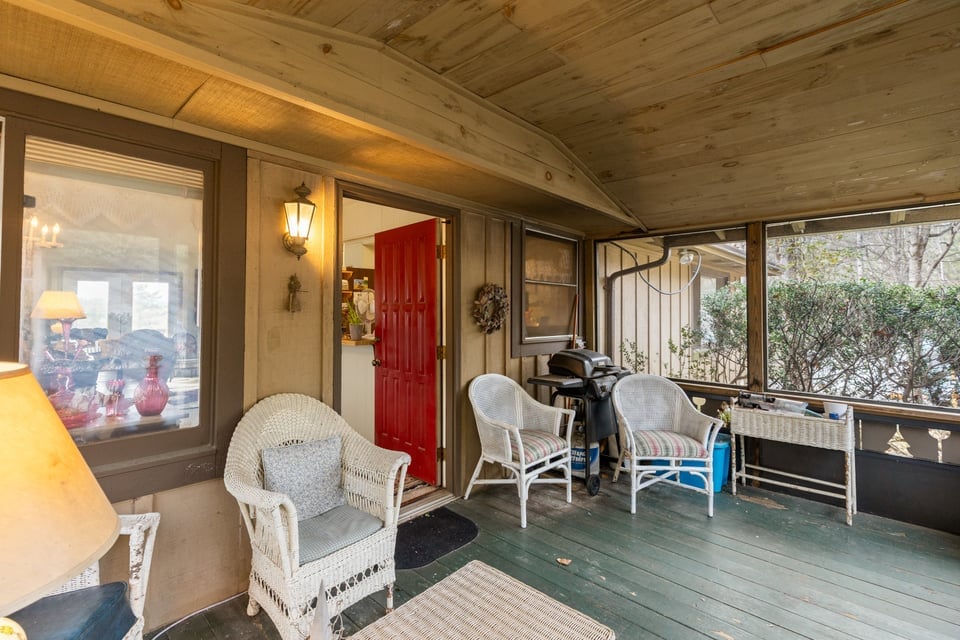 1696 Clear Creek Rd , Highlands, NC 28741