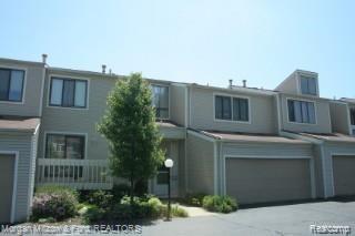 5880 Windward Court