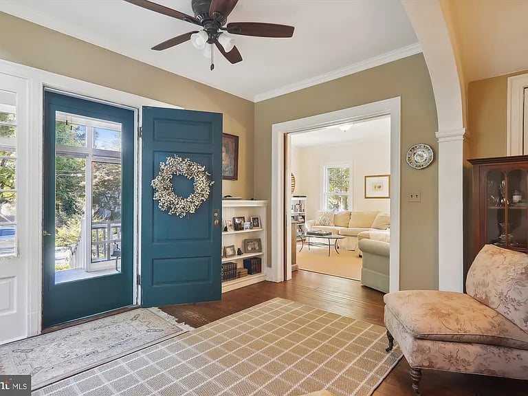 3745 Oliver Street Norhtwest