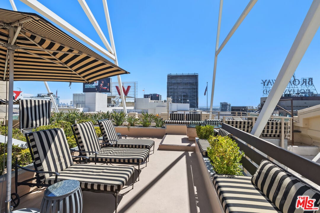 6253 Hollywood Blvd, #503