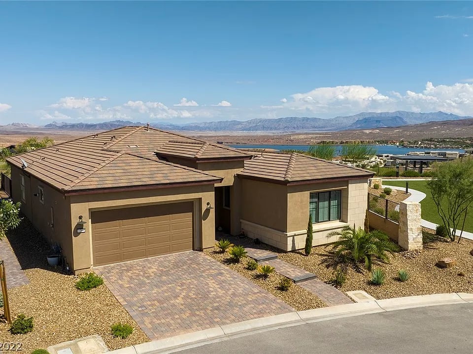 78 Sun Lily Ln