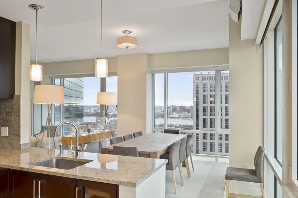 400 Stuart St #26A
