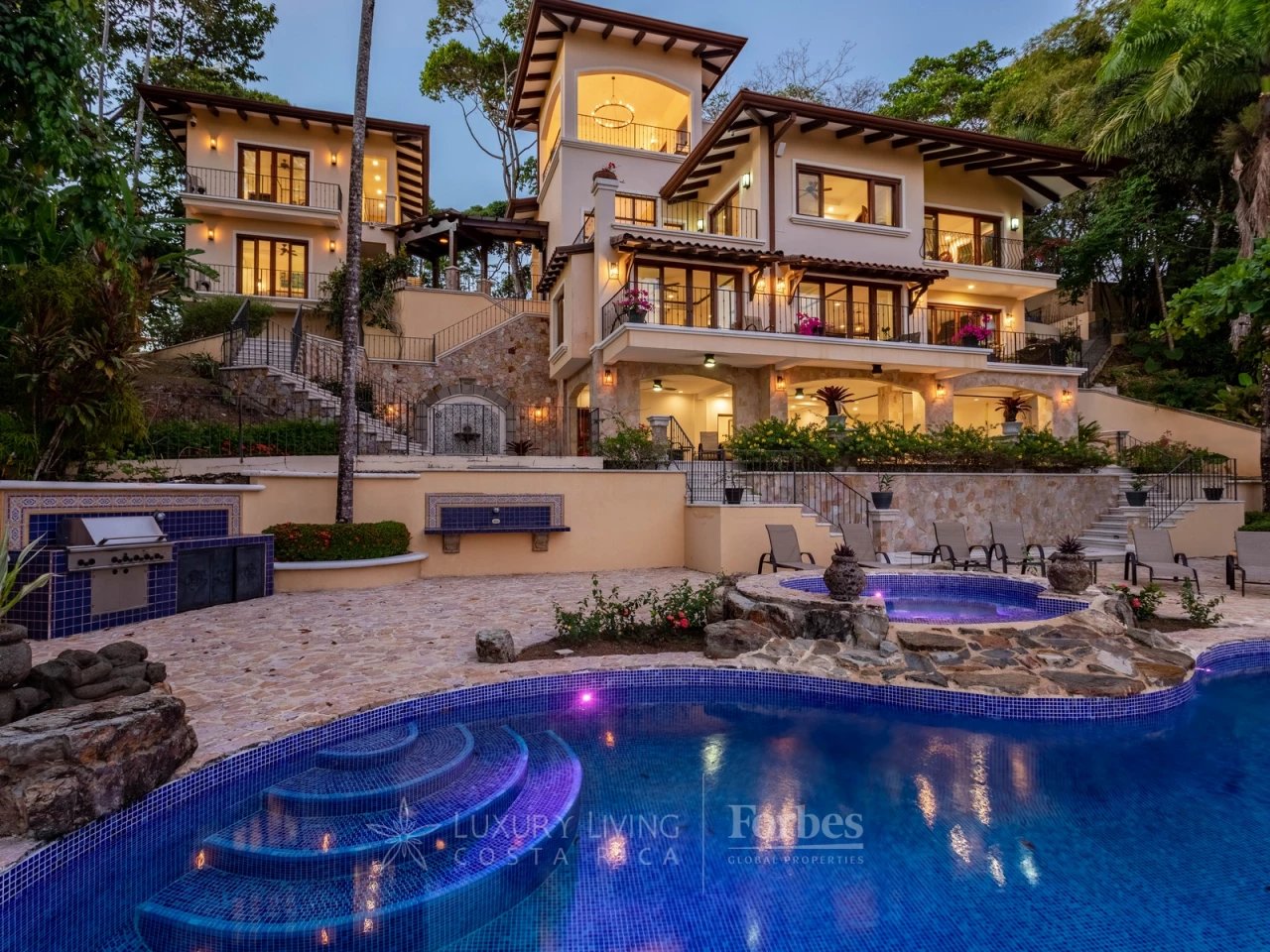 20878 - A Luxurious Sanctuary in Costa Rica's Pacific Jungle