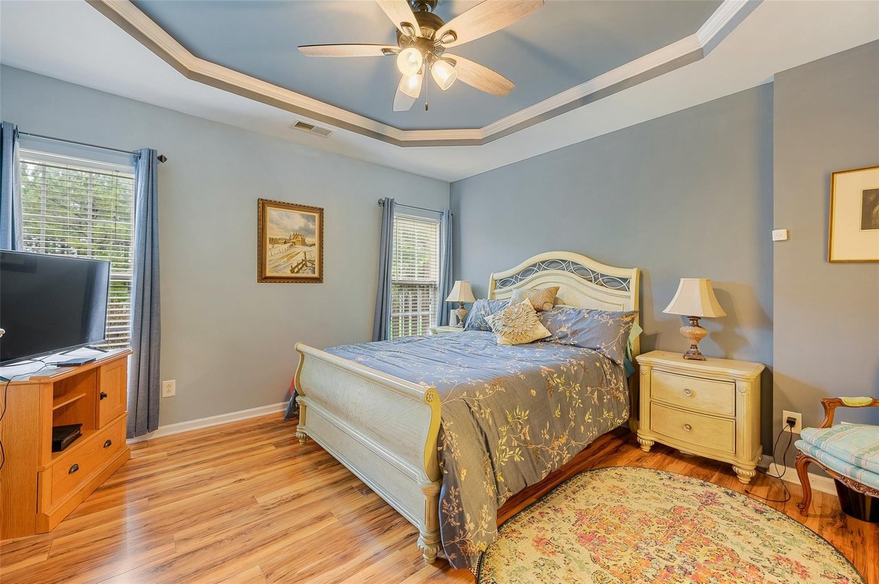 4090 Holly Villa Cir