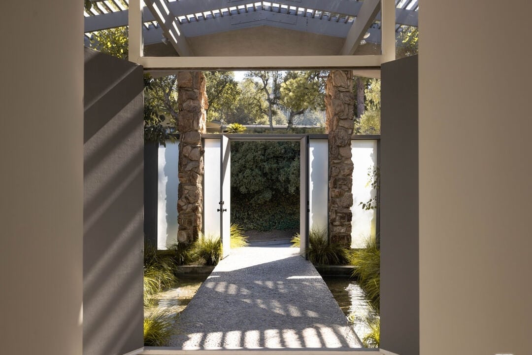 Crownfall Reserve, Edwin Dr, 90046