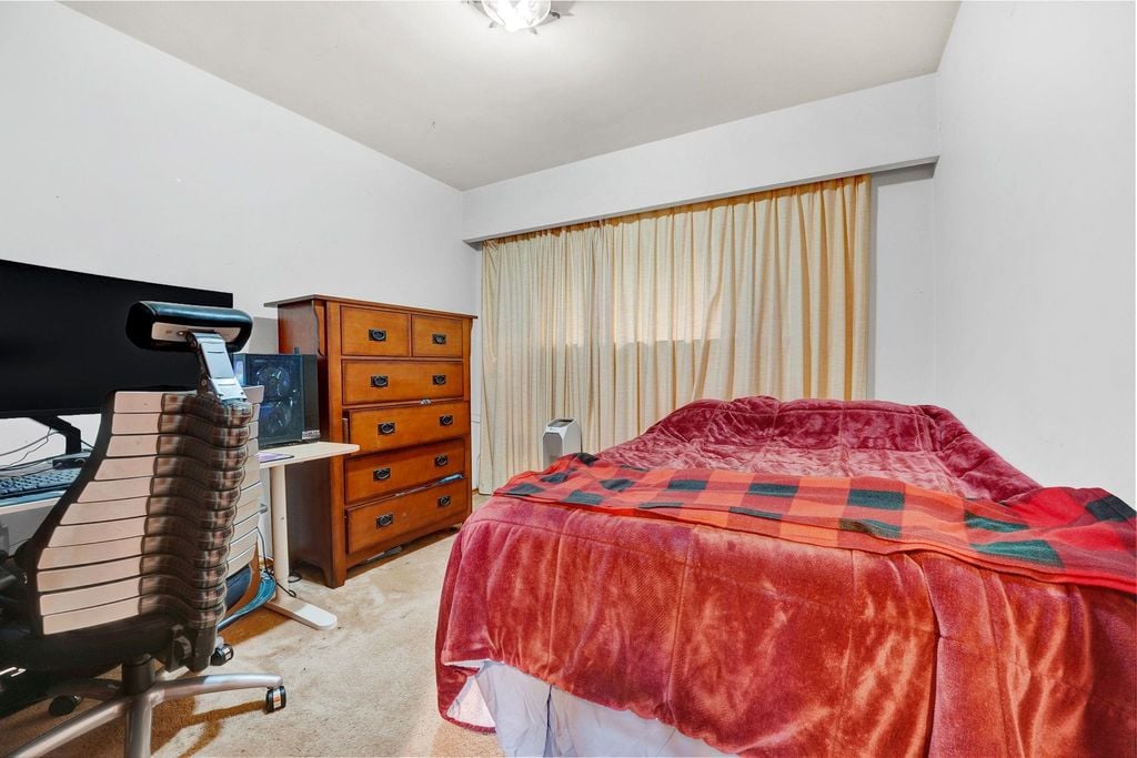 571 Glenross Rd