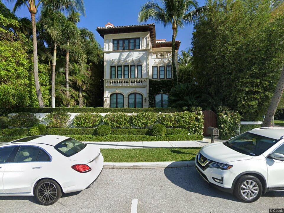 439 Worth Avenue
