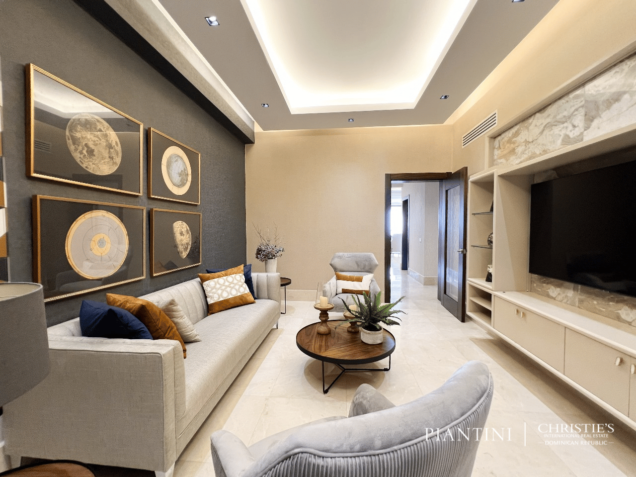 Modern Luxe, Santo Domingo