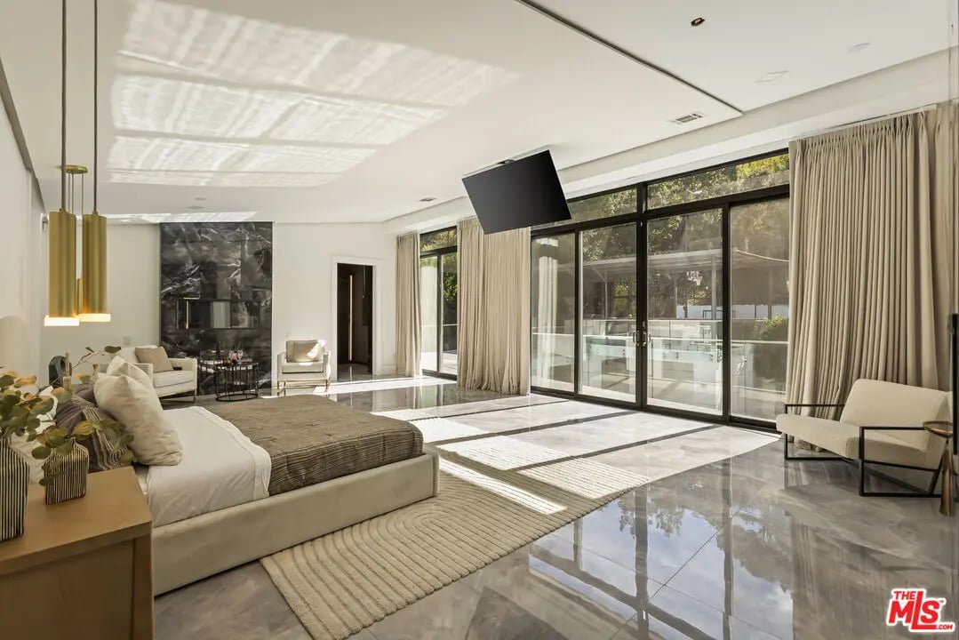 4230 Valley Meadow Rd