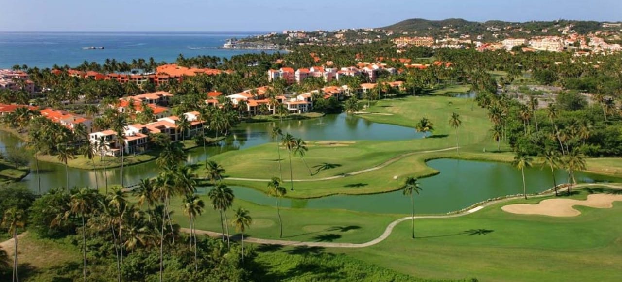 How Championship Golf Courses Attract High-Net-Worth Buyers to Puerto Rico