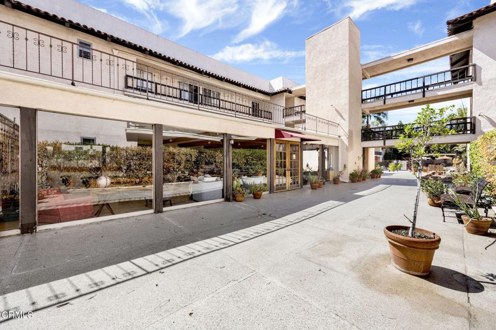 1127 E Del Mar Blvd, #116