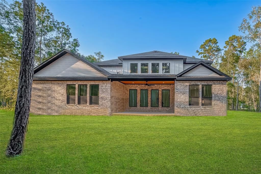 855 County Road