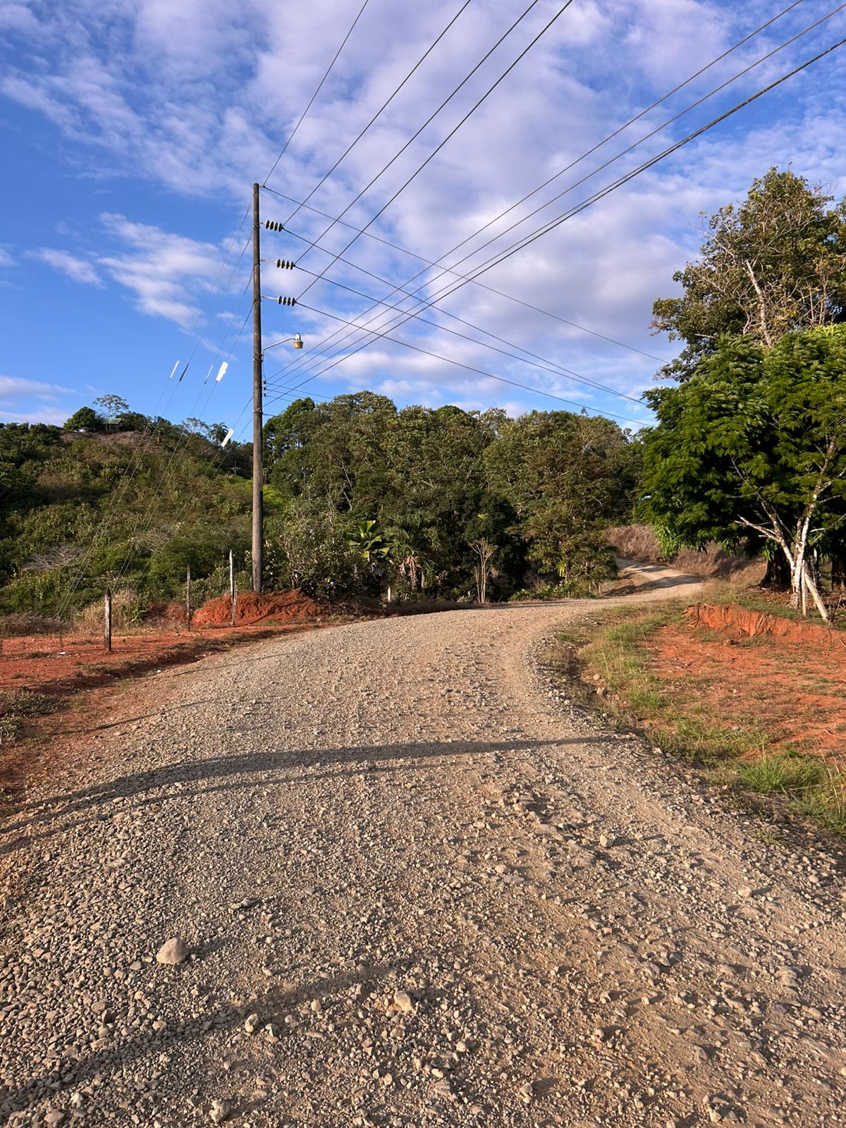 67 acres development (15 titled lots) with breathtaking views in Sierpe