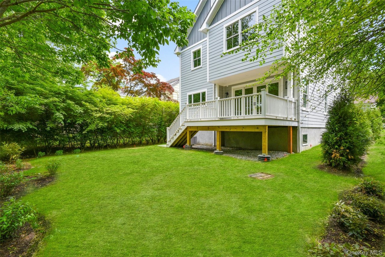 247 Nelson Rd