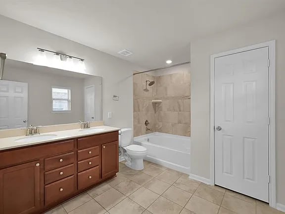 1115 Littleton Ct