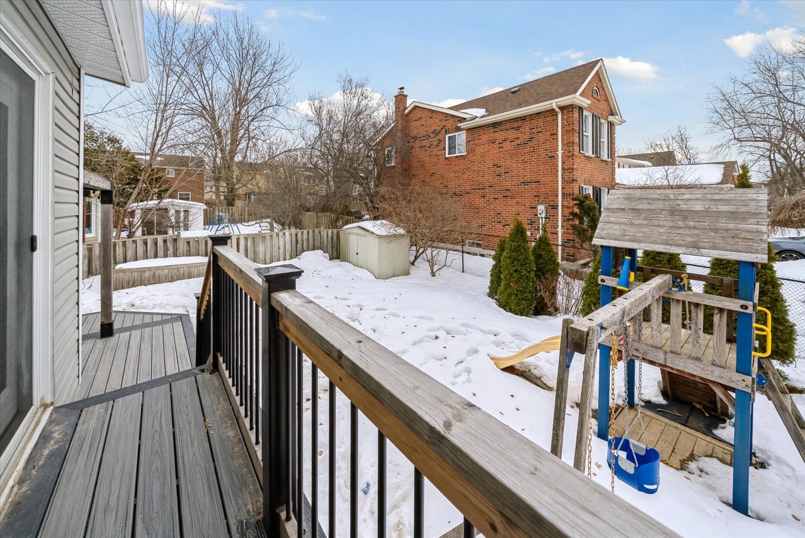 233 Fincham Ave 
