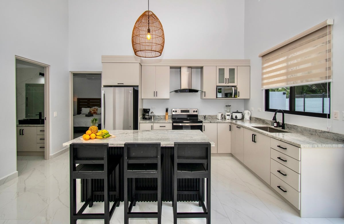 0.14 ACRES – 3 Bedroom Newly Built Modern Home Pool, Privacy, Only 5min Walk to the Beach!!!!