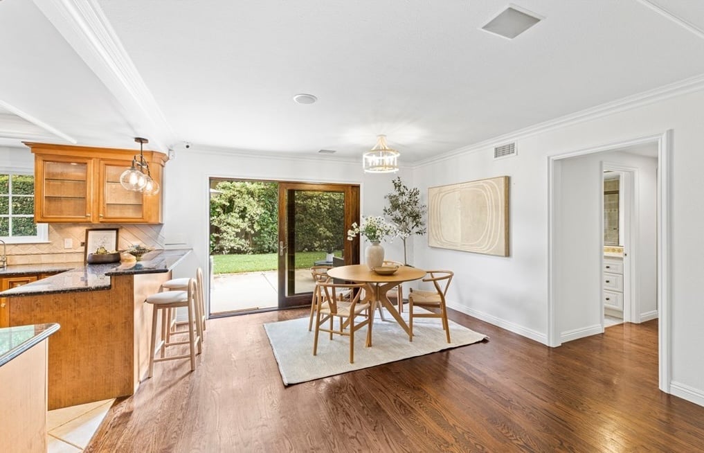2038 North Capella Court