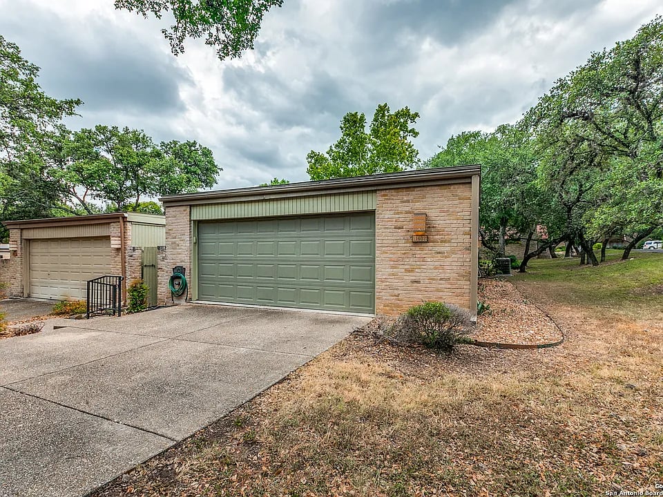 11602 Caprock St