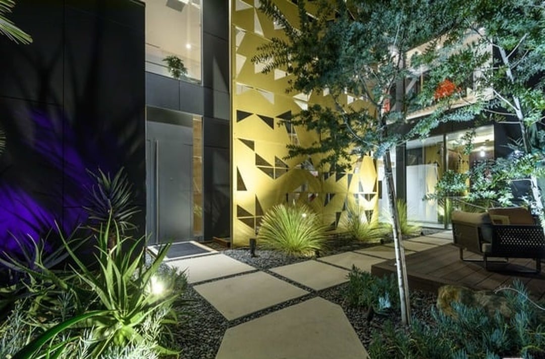 Oasis House