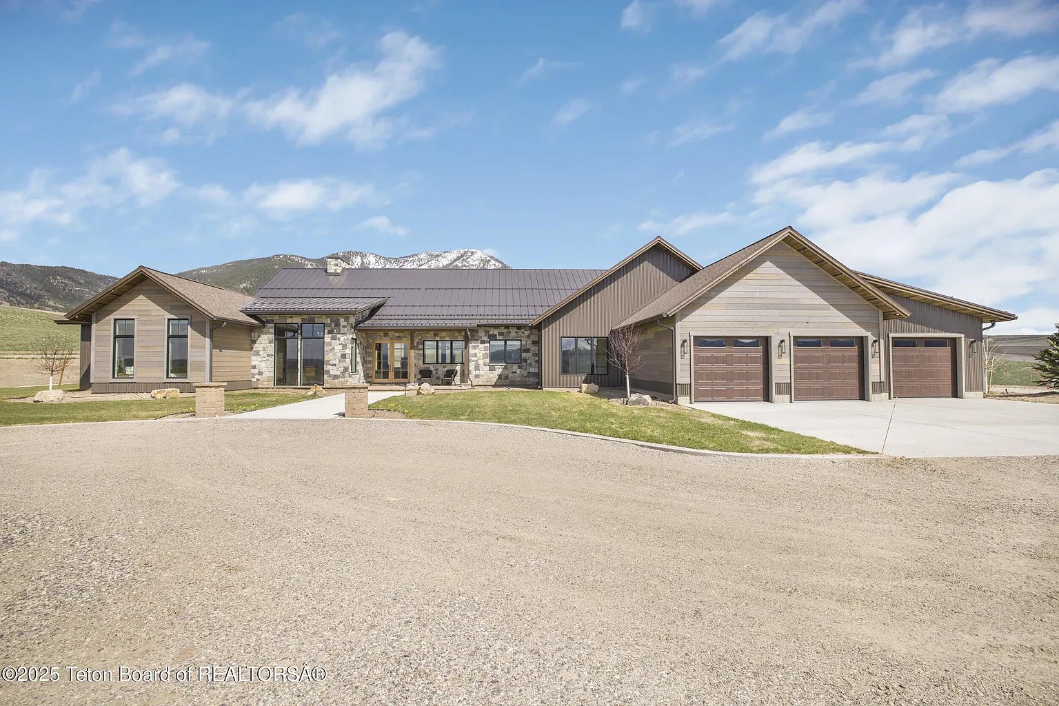 2399 Chapel Rd
