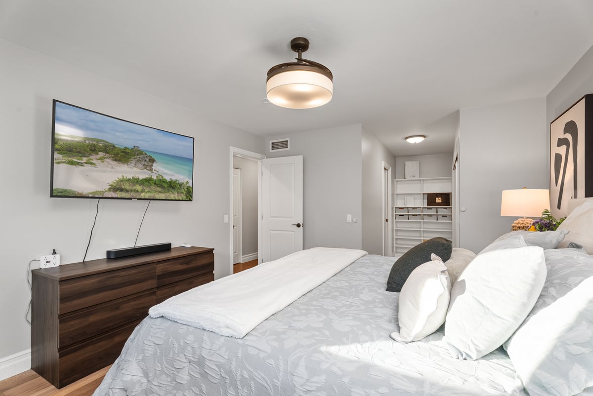 13351 Cromwell, Tustin, CA 92780