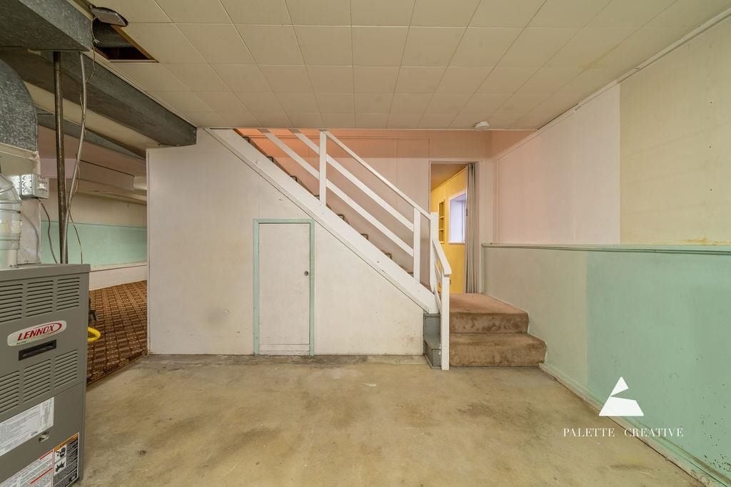 76 W 48th Ave