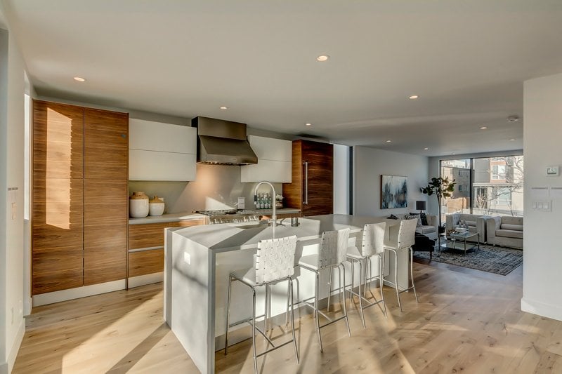 2620 West 25th Ave Jefferson Park