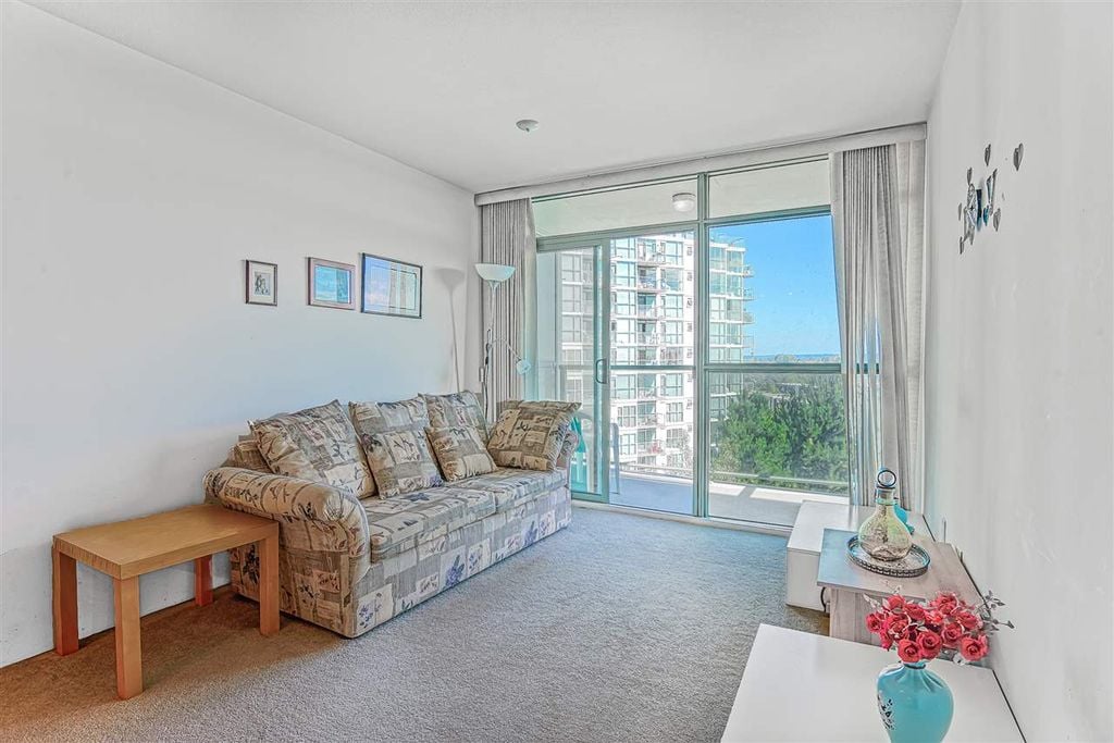 2733 Chandlery Pl, #703