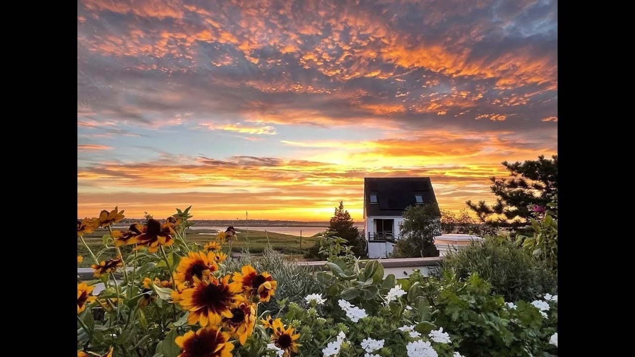  Explore This Dreamy Plum Island Home With Breathtaking Views