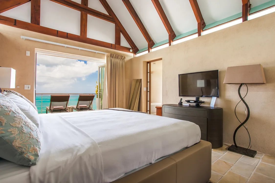 Ce blue Villa
