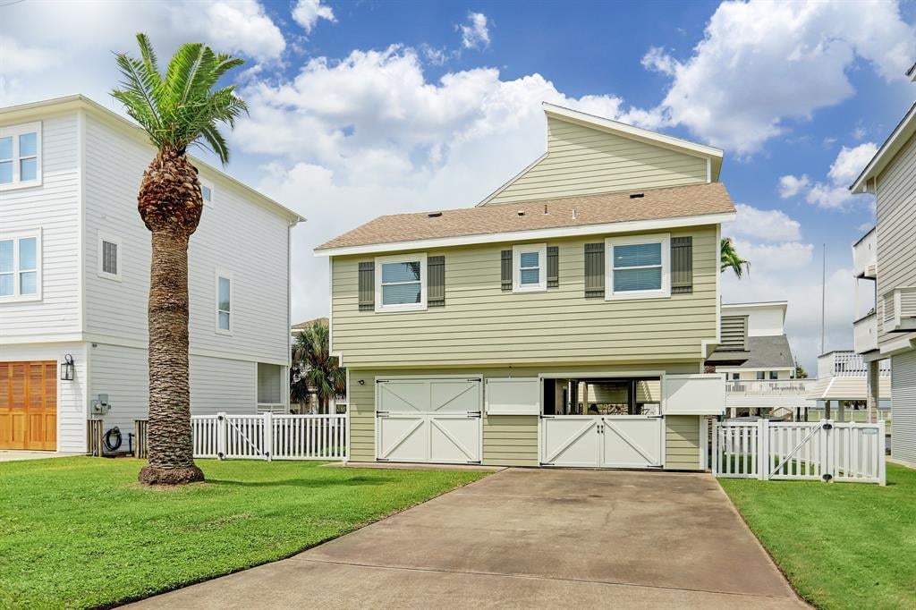 3423 Petite Cir