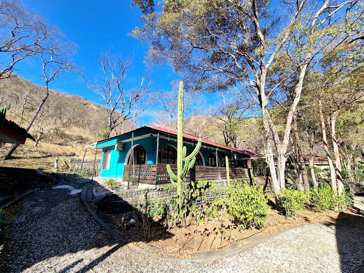 Horizon Lounge 15 | Peaceful 2-Bedroom Home Near Playas del Coco