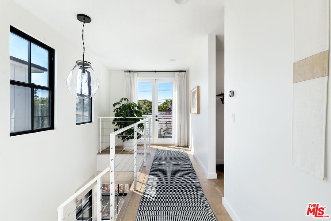 1088 Marco Pl