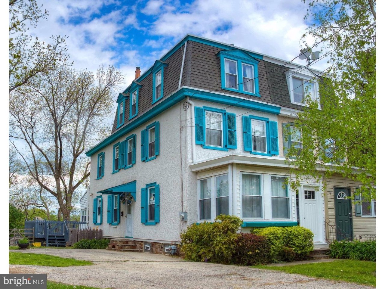 11 W Wissahickon Ave