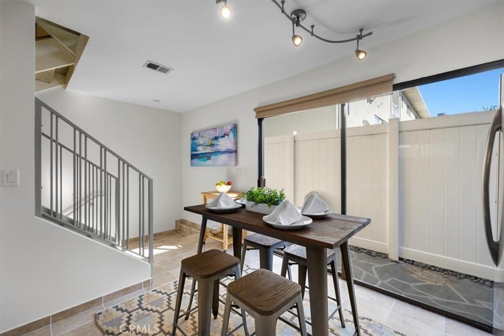 1140 Manhattan Beach Blvd #D