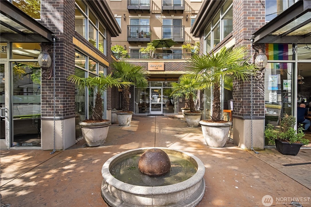 1125 E Olive Street #303