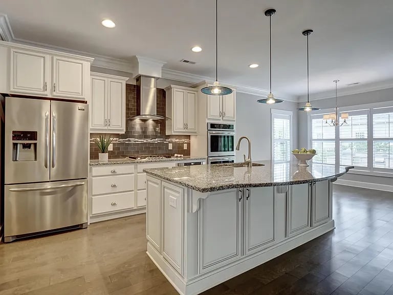 5600 Channel Walk Ln