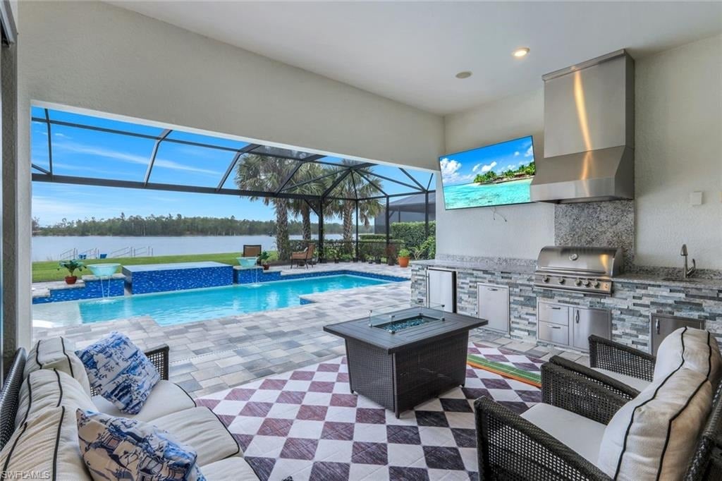 19009 Aqua Shore Dr