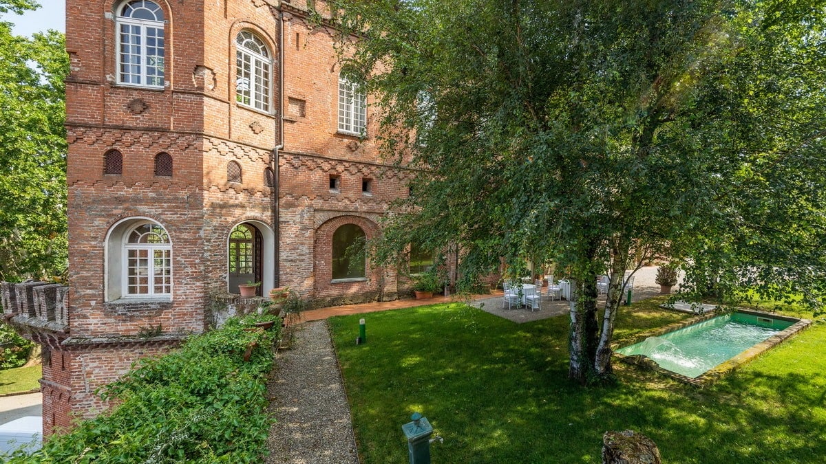 Stunning Castle in the Piedmont Region of Italy