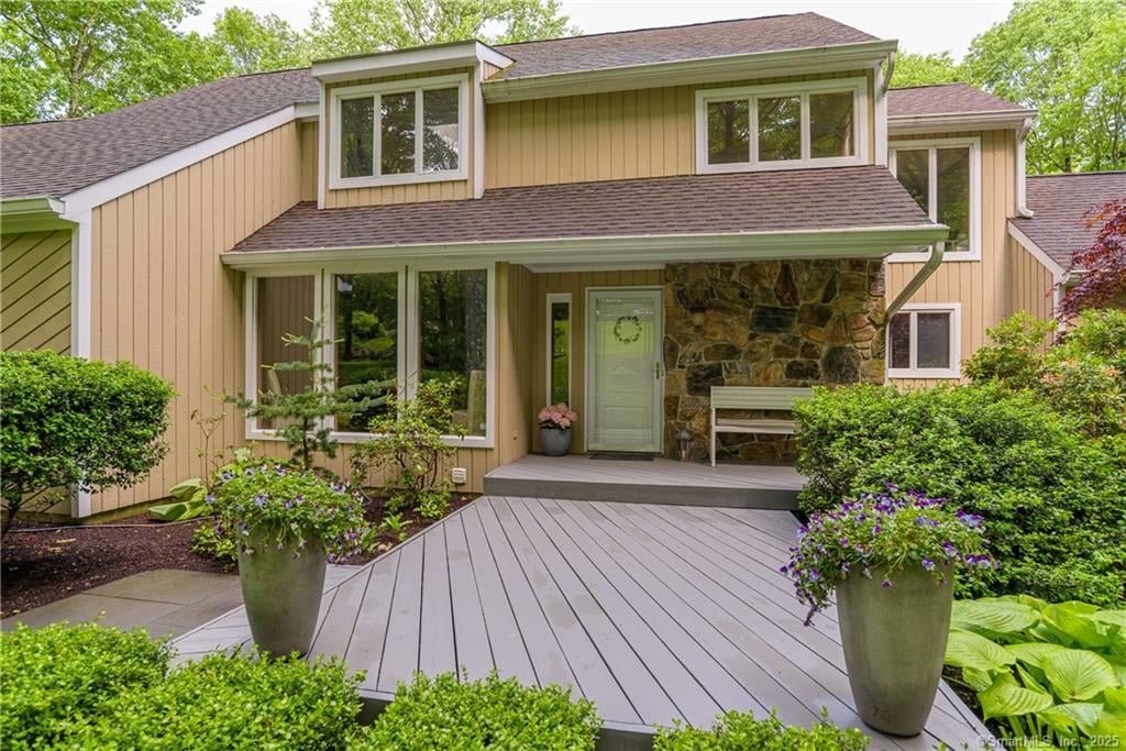 19 Mine Hill RD