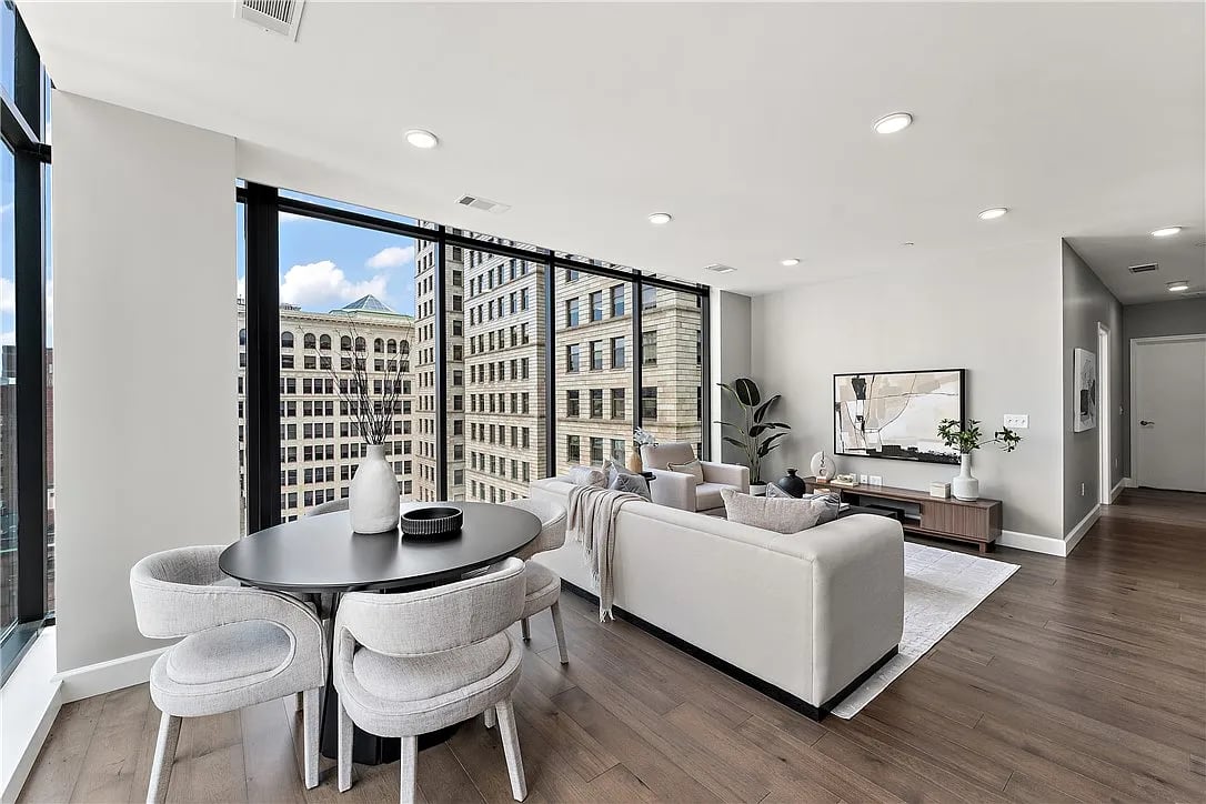 350 Oliver Ave, #1102