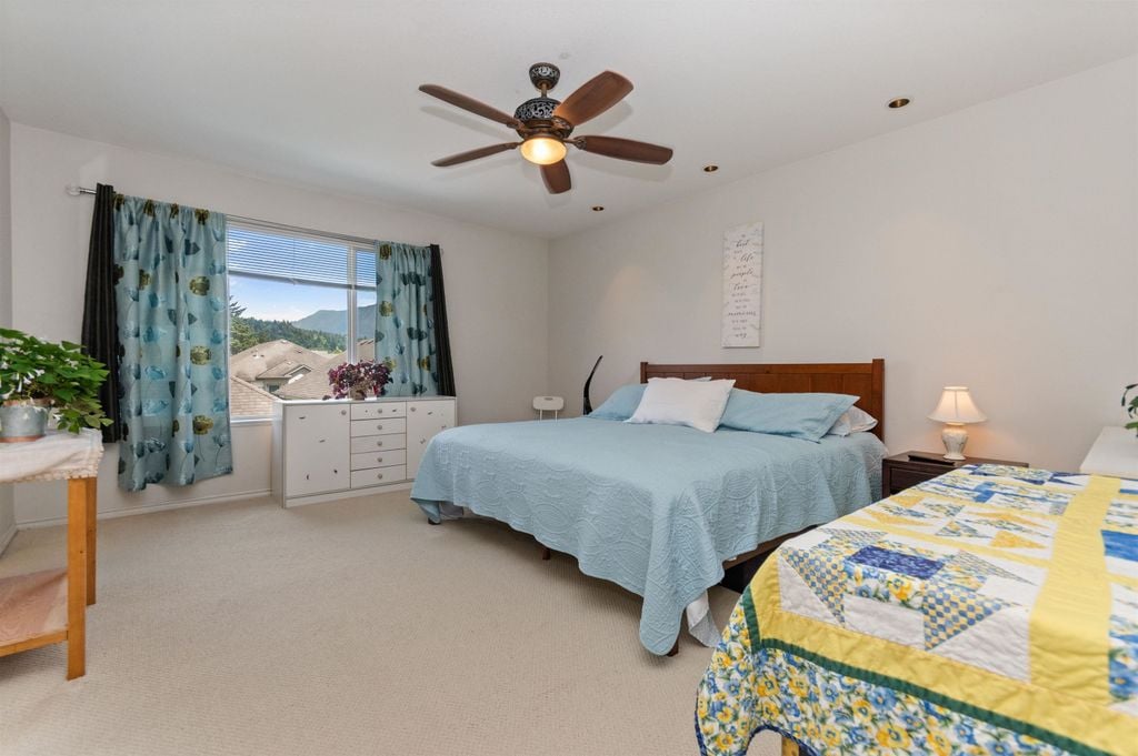 1530 Mackay Crescent, #12