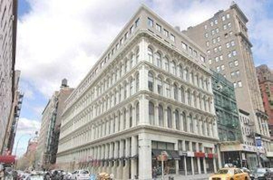 67 E 11th S, 310
